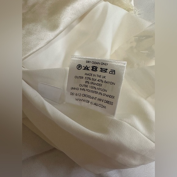 New Bridal DeLaVali Ivory White Croissant Silk-Satin And Lace Mini Dress Sz 6 - Picture 4 of 8